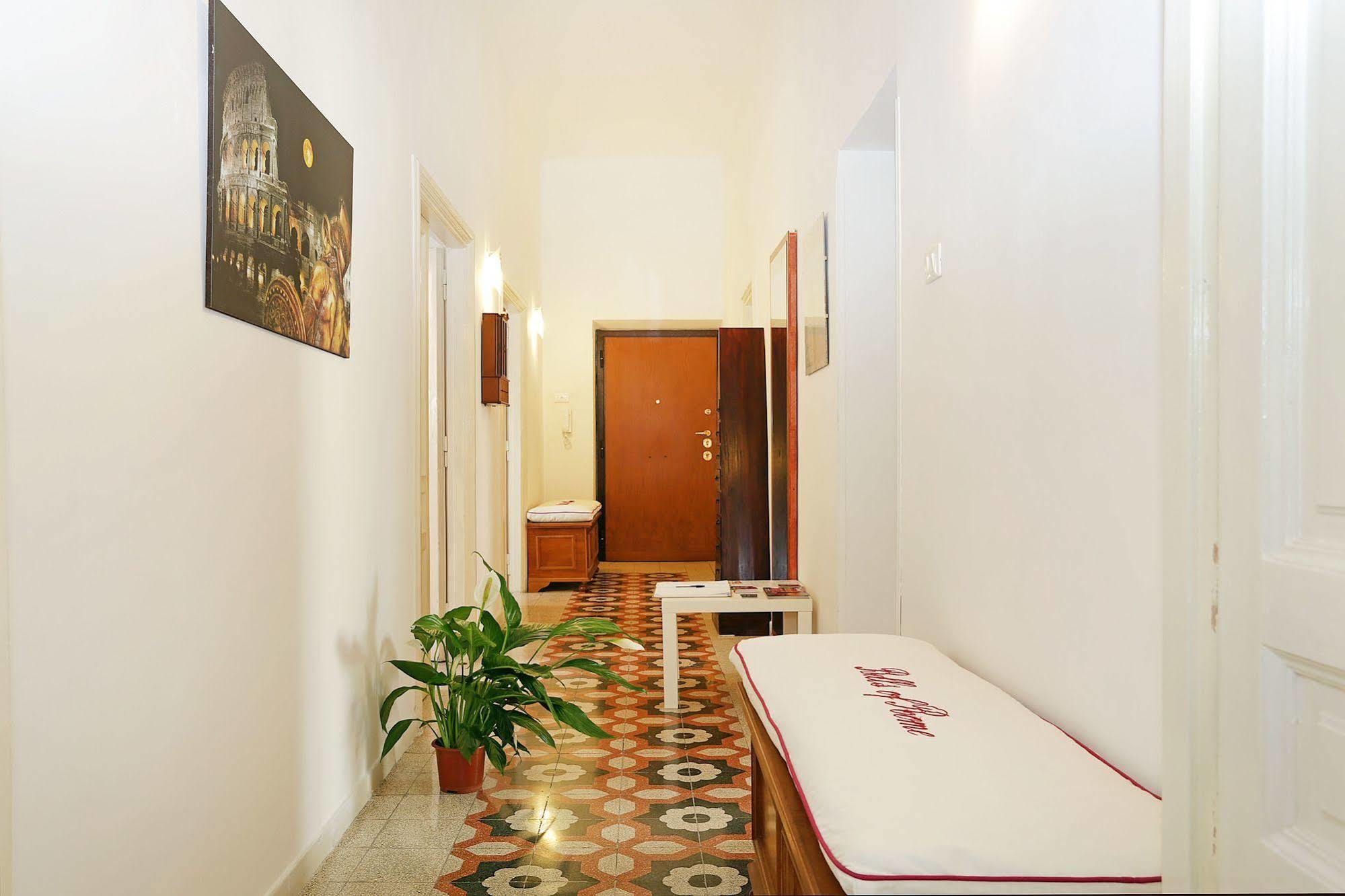 Bells Of Rome Hotell Exteriör bild